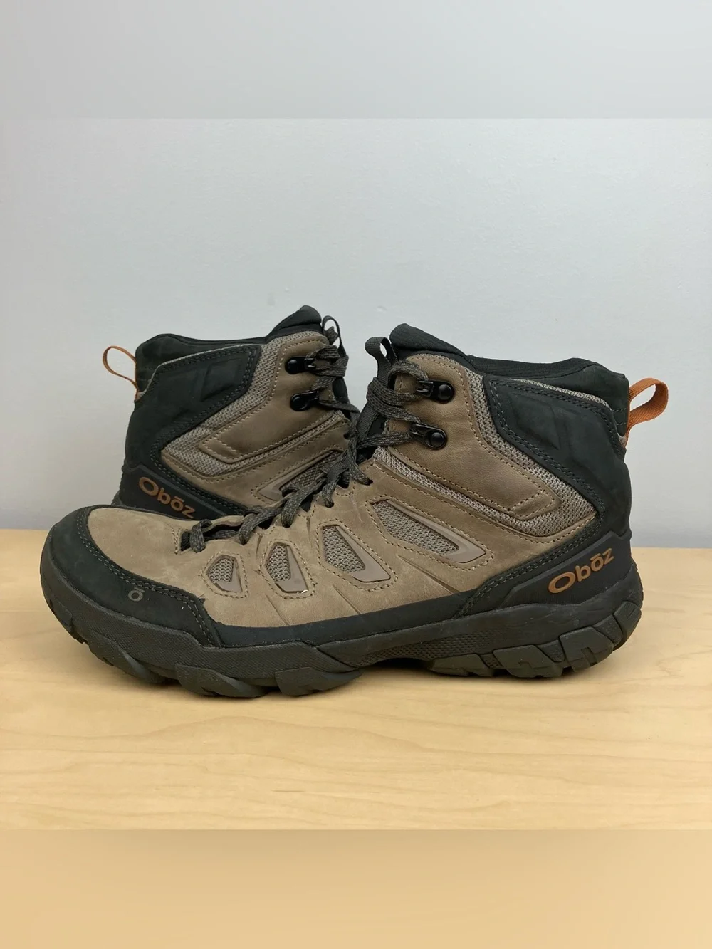 Oboz Men’s Size 10.5 Sawtooth X Mid Waterproof Brown Leather Hiking Boots